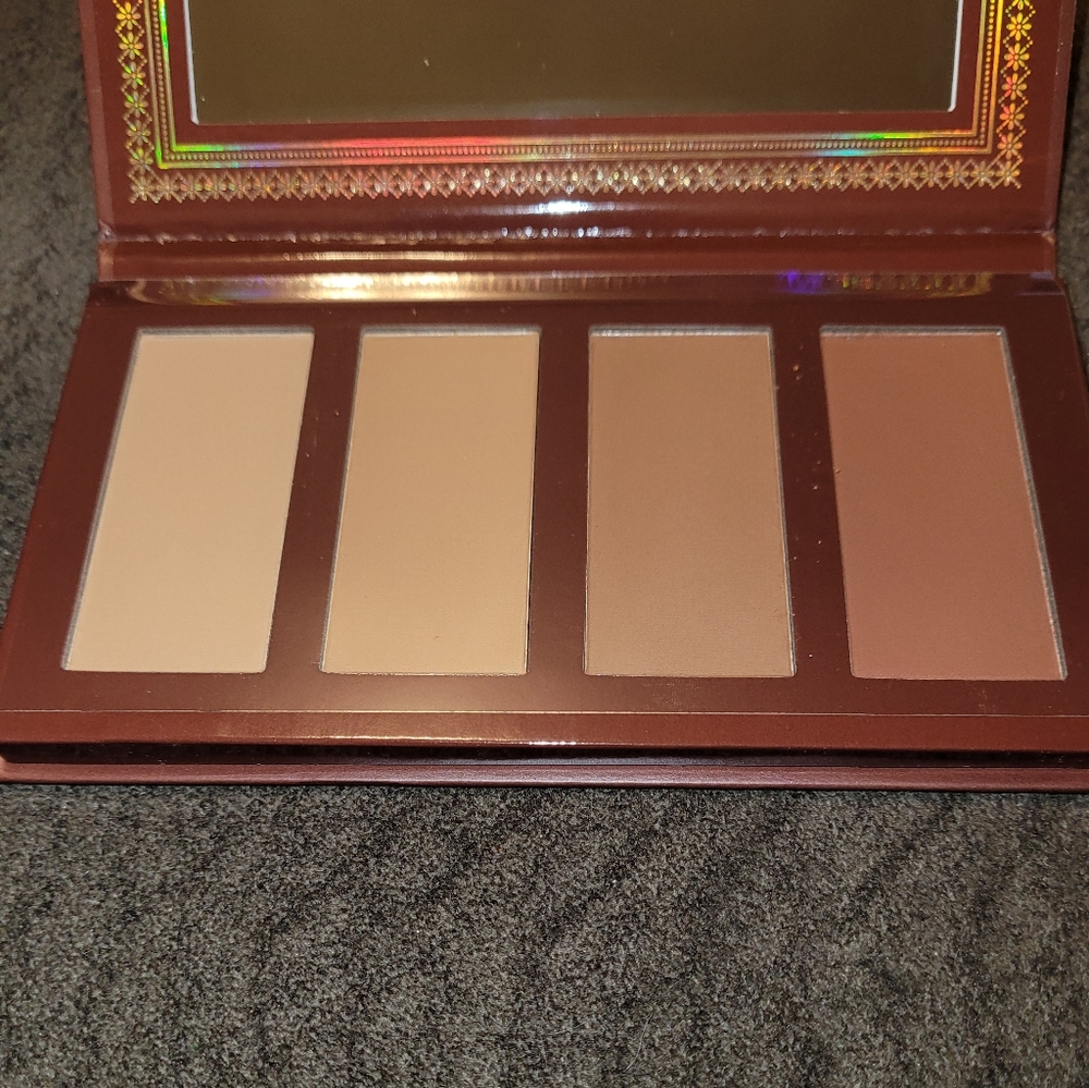 Ace Beaute Bronzed in Paradise